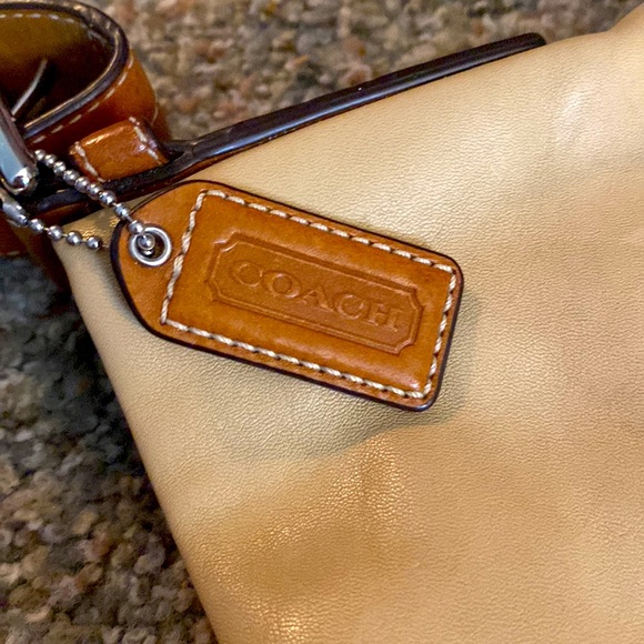 Leather Coach Bag - Picture 4 of 6